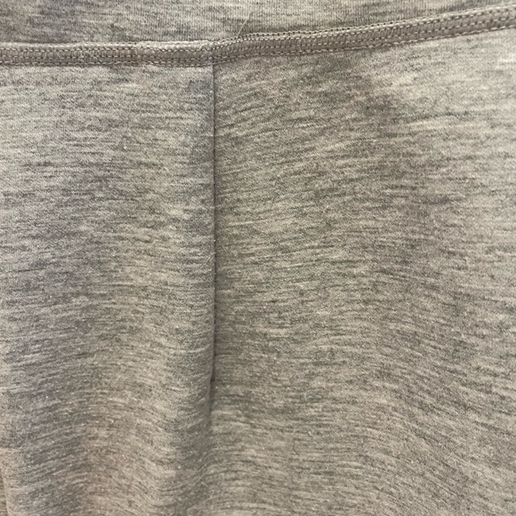 Grey pencil skirt - Picture 3 of 5